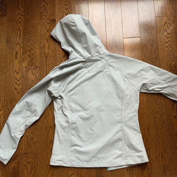 COLUMBIA Windbreaker Light Grey with Teal Detail. Size M. - Picture 5 of 9